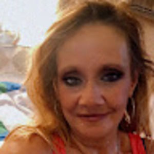 Meet your Posher, Christy